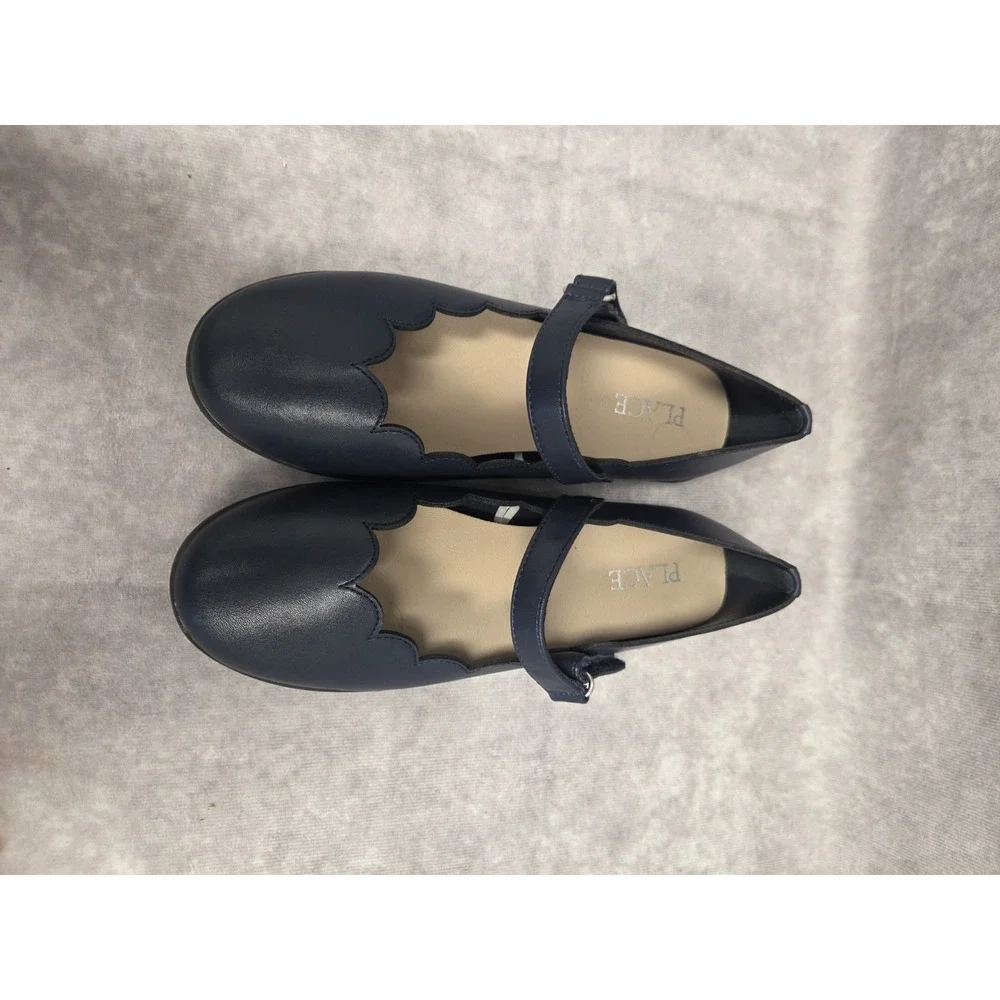 Childrens Place Girls SZ-2 Nvy Mary Jane Style Great Condition